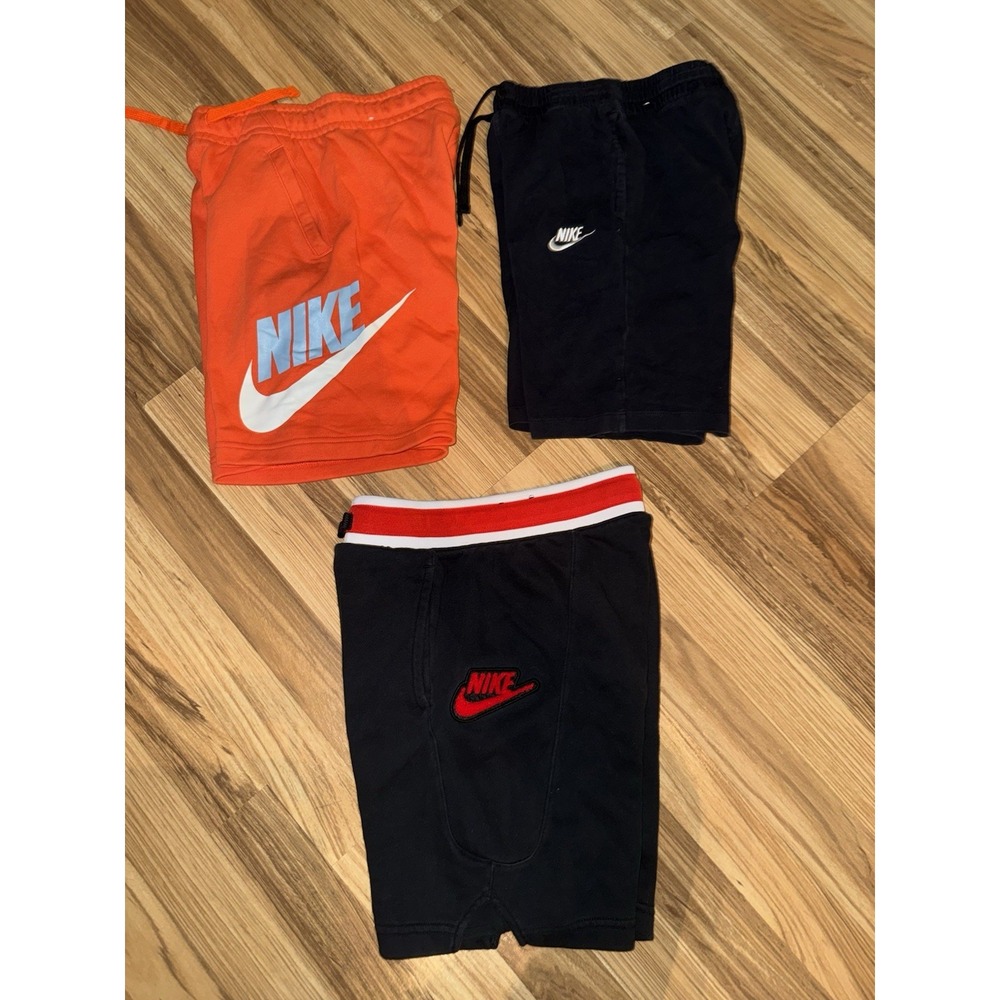 Nike Boy's Medium M Shorts Lot Cotton Orange Black‎
